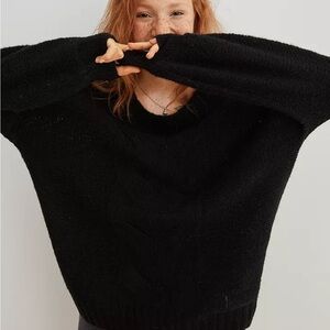NWT Offline by Aerie Knit Scoopneck Sweater Black Medium